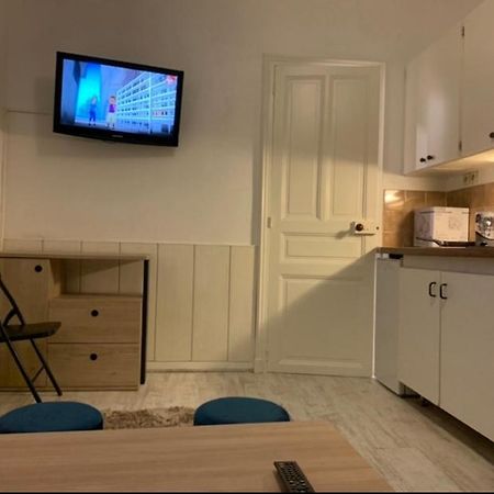 Studio Meuble Gare Angers Kültér fotó